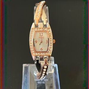 EUC Folio ladies watch two tone rose gold and silver w/ crystal accents
